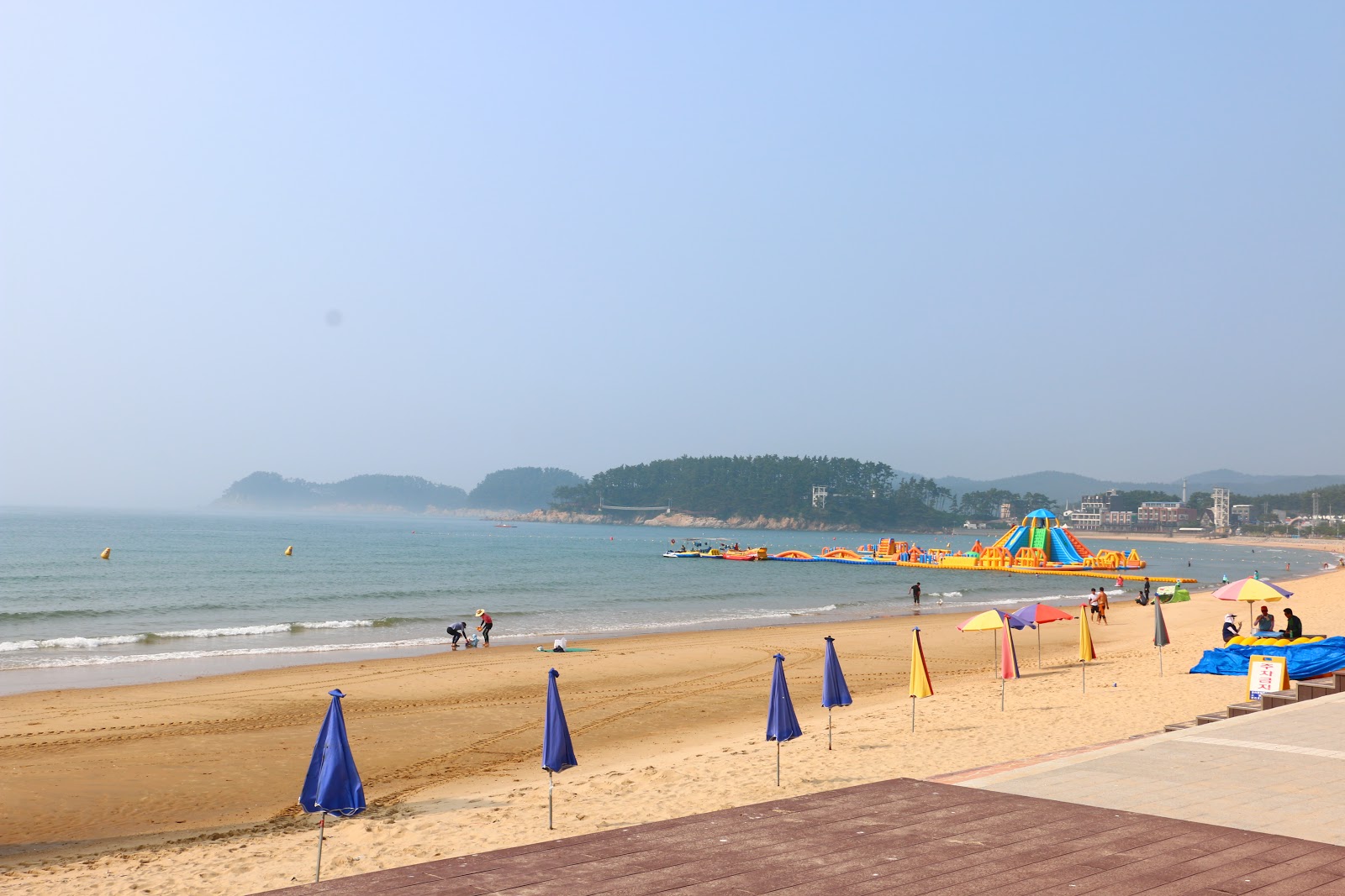 Foto van Mallipo Beach voorzieningenruimte