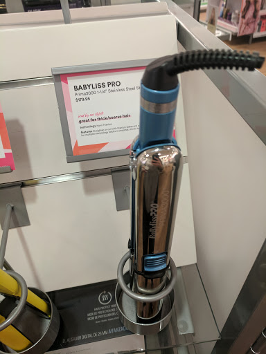 Hair Salon «Ulta Beauty», reviews and photos, 1405 Som Center Rd, Mayfield Heights, OH 44124, USA