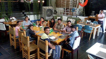Meera,s Bistro Amoroso Cafe - 2MF8+M9, Kanker Khera, NH#58, Meerut Bypass Rd, Meerut, Uttar Pradesh 250001, India