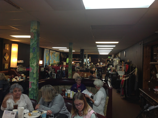 Shoe Store «Gimres Shoe Store Hillsboro», reviews and photos, 256 E Main St, Hillsboro, OR 97123, USA