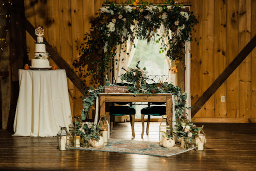 Florist «Floral Designs of Mount Joy», reviews and photos, 102 E Main St, Mount Joy, PA 17552, USA