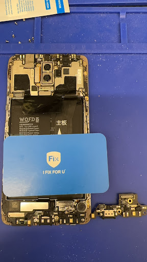 Cell Phone Repair Center-iPhone-Samsung- iPad-MacBook-LG-Motorola image