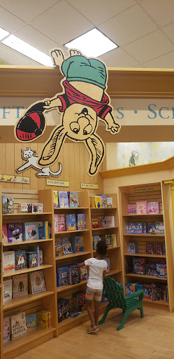 Book Store «Barnes & Noble + Starbucks», reviews and photos, 1350 Bald Hill Rd, Warwick, RI 02886, USA