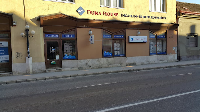 Duna House : Székesfehérvár, Budai