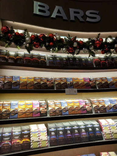 Chocolate Shop «Ghirardelli Chocolate», reviews and photos, 2 New Montgomery St, San Francisco, CA 94105, USA