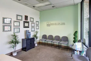 SMILES ON 35th - Seattle Dentist image