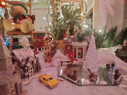 Florist «Rialto Florist», reviews and photos, 114 S Riverside Ave, Rialto, CA 92376, USA