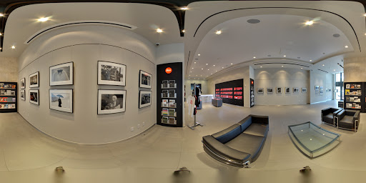 Camera Store «Leica Store Miami», reviews and photos, 372 Miracle Mile, Coral Gables, FL 33134, USA