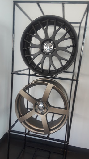 Car Dealer «Riverside Metro Auto Group», reviews and photos, 8330 Indiana Ave, Riverside, CA 92504, USA