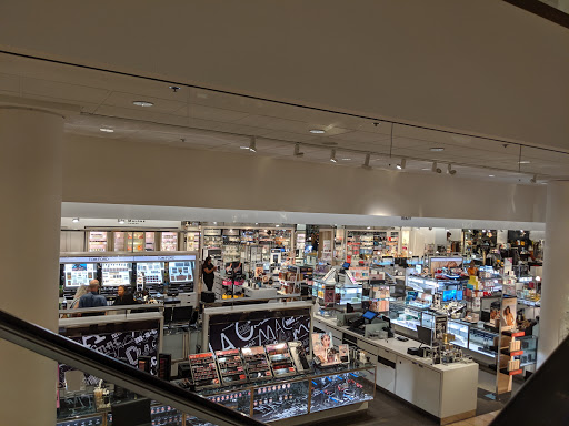 Department Store «Nordstrom Hillsdale Shopping Center», reviews and photos, 130 E Sailer Dr, San Mateo, CA 94403, USA