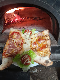 Plats et boissons du Pizzas à emporter Camion Pizza Vesuvio Parking Alta Game à Porto-Vecchio - n°1