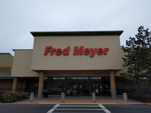 Grocery Store «Fred Meyer», reviews and photos, 19200 SW Martinazzi Ave, Tualatin, OR 97062, USA