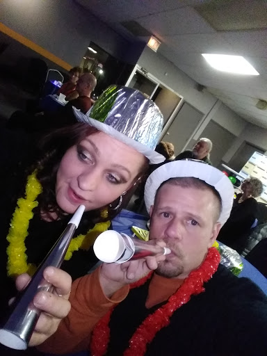 Bowling Supply Shop «Lodge Lanes», reviews and photos, 46255 S Interstate 94 Service Dr, Belleville, MI 48111, USA