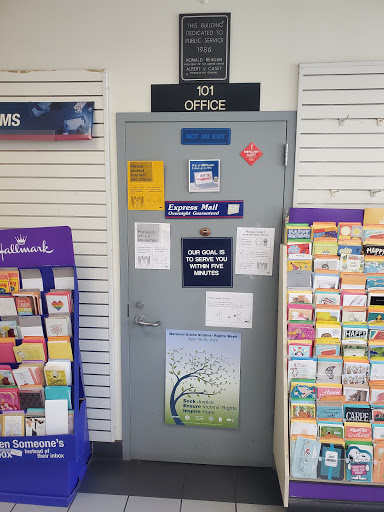 Post Office «United States Postal Service», reviews and photos, 3000 Spring Park Rd, Jacksonville, FL 32207, USA