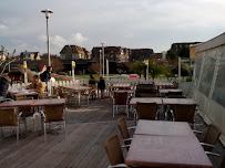 Atmosphère du Restaurant La terrasse à Deauville - n°11