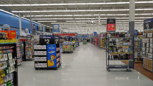 Department Store «Walmart Supercenter», reviews and photos, 2203 Ave A West, Oskaloosa, IA 52577, USA