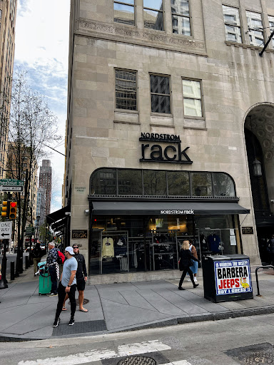 Department Store «Nordstrom Rack Chestnut Street», reviews and photos, 1700 Chestnut St, Philadelphia, PA 19103, USA
