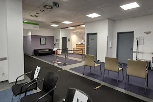 Neurologie 360° - Praxis im Gesundheitshaus Leverkusen image