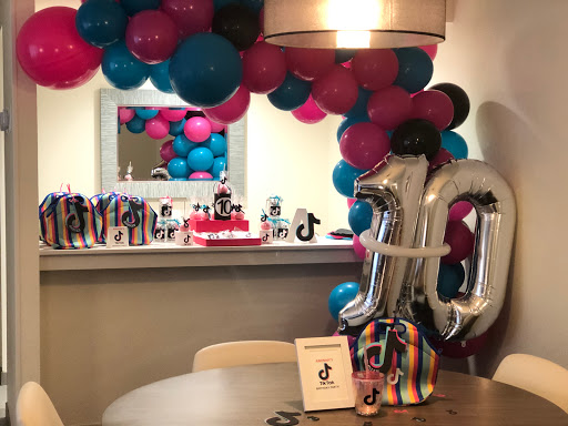 Event Planner «Trendy Fun Party», reviews and photos, 2255 Cumberland Pkwy SE #1985, Atlanta, GA 30339, USA