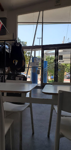 Car Wash «Cruisers Car Wash», reviews and photos, 8870 Tampa Ave, Northridge, CA 91324, USA