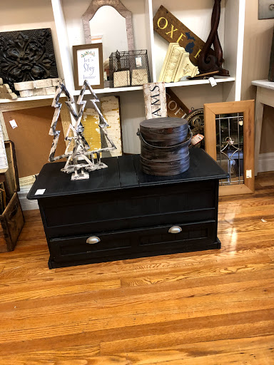 Consignment Shop «The Boulevard Boutique», reviews and photos, 5 S Washington St, Oxford, MI 48371, USA