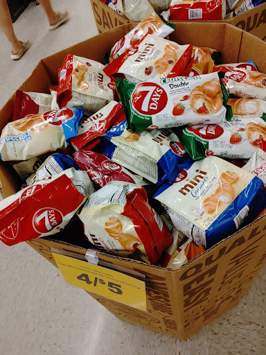 Grocery Store «Food Lion», reviews and photos, 424 N Main St, Kilmarnock, VA 22482, USA