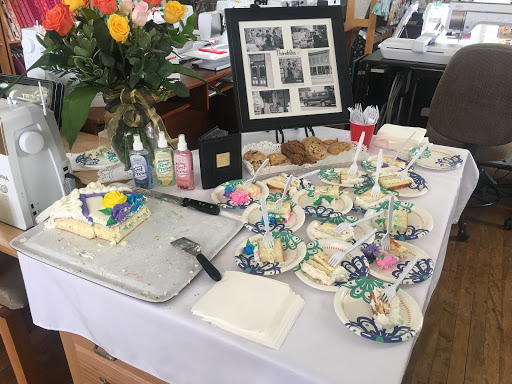 Quilt Shop «Thimbles», reviews and photos, 940 S State St, Lockport, IL 60441, USA