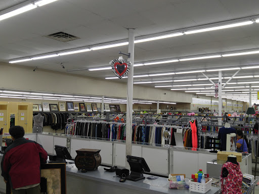 Thrift Store «Thrift Giant», reviews and photos, 10544 Harry Hines Blvd, Dallas, TX 75220, USA