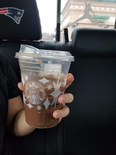 Coffee Shop «Starbucks», reviews and photos, 14 Commercial Rd, Leominster, MA 01453, USA