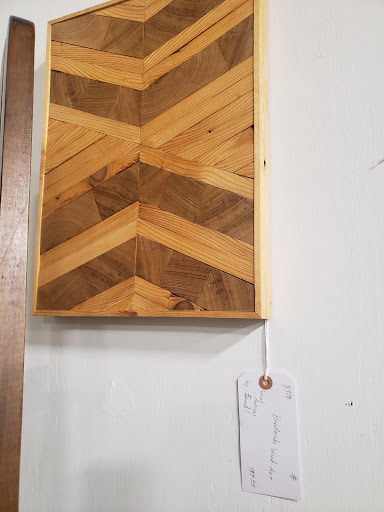 Thrift Store «Second Chances Thrift Store», reviews and photos, 49 Glendale Ave, Asheville, NC 28803, USA