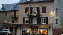 Hôtel des Voyageurs Logis du Restaurant Chevaliers Bistro à Corrèze - n°1