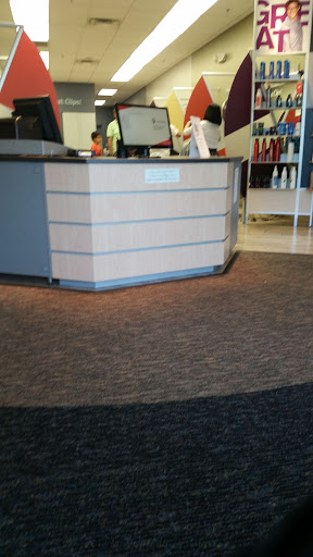 Hair Salon «Great Clips», reviews and photos, 905 Herndon Pkwy, Herndon, VA 20170, USA