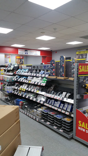 Reviews of Screwfix in Leicester - Hardware store