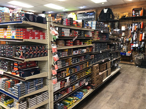 Sporting Goods Store «Anglers Sport Center», reviews and photos, 1456 Whitehall Rd, Annapolis, MD 21409, USA