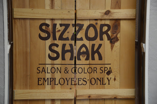 Hair Salon «Sizzor Shak Salon and Color Spa», reviews and photos, 208 E Main St, Collinsville, IL 62234, USA