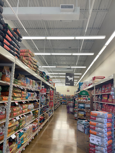 Pet Supply Store «Pet Supplies Plus», reviews and photos, 1661 Easton Rd #81, Warrington, PA 18976, USA