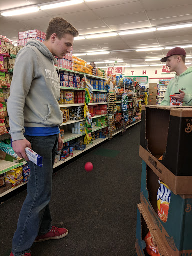 Dollar Store «Dollar Tree», reviews and photos, 58729 Columbia River Hwy, St Helens, OR 97051, USA