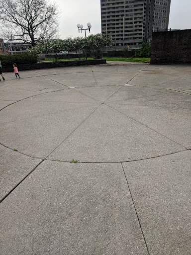 Park «Lytle Park», reviews and photos, 501 E 4th St, Cincinnati, OH 45202, USA