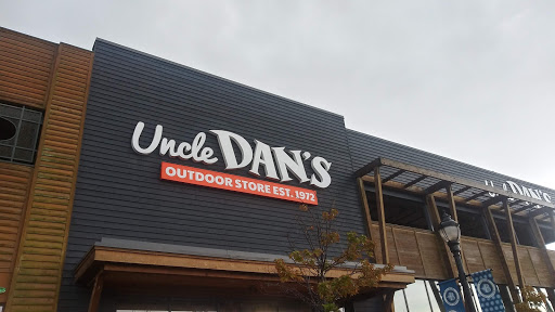 Camping Store «Erehwon Mountain Outfitter», reviews and photos, 599 West Glen Bay Avenue, Glendale, WI 53217, USA