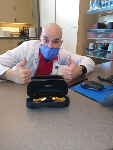 Eye Care Center «Eyeglass World», reviews and photos, 3135 S Rochester Rd, Rochester Hills, MI 48307, USA