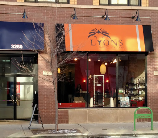 Optometrist «Lyons Family Eye Care», reviews and photos, 3250 N Lincoln Ave, Chicago, IL 60657, USA