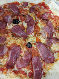 Plats et boissons du Pizzas à emporter La piciuneta à Saint-Antonin-du-Var - n°4