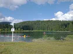 Photo de Genin Lake Beach avec un rivage droit