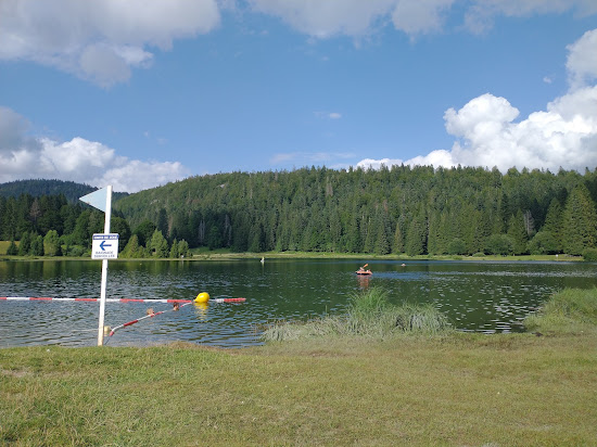 Genin Lake Beach