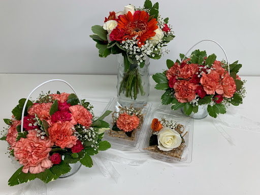 Florist «Flowers N More», reviews and photos, 740 SE Madison St, Albany, OR 97321, USA