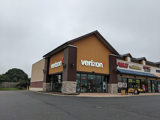 Cell Phone Store «GoWireless Verizon Authorized Retailer», reviews and photos, 1700 Tilden Ridge Dr A100, Hamburg, PA 19526, USA