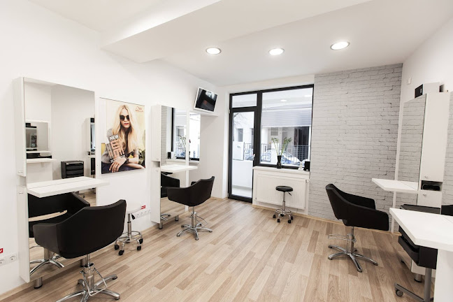 Attitude Salon Frizerie,Coafor Decebal, Sector 3. Barber Shop Bucuresti