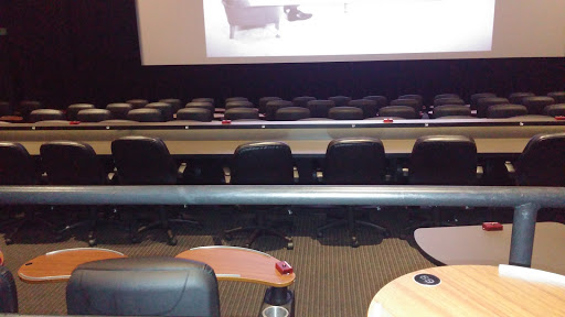 Movie Theater «Studio Movie Grill», reviews and photos, 8954 S. Broadway Ave., Tyler, TX 75703, USA