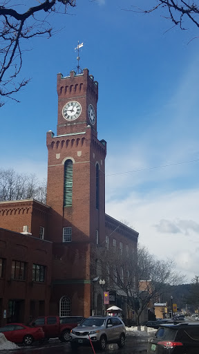 Tattoo Shop «Mountainside Tattoo & Piercing VT», reviews and photos, 55 Square, Bellows Falls, VT 05101, USA