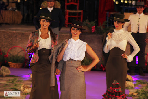 Imagen del negocio Azahara Moda Flamenca y Complementos en Fuengirola, Málaga